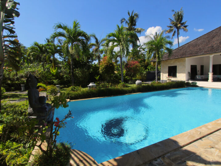 Villa for rent in Bali