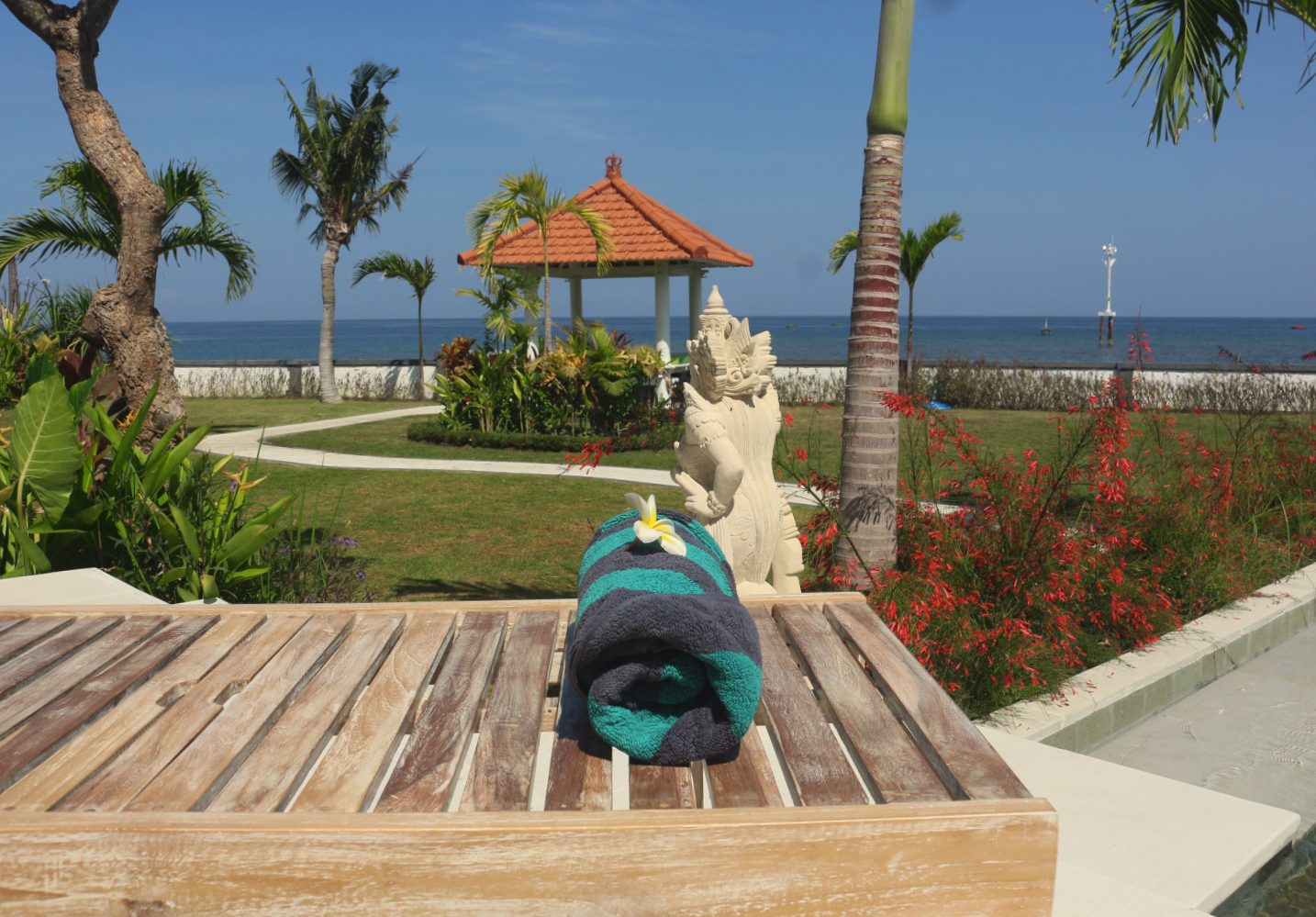 gazebo for relaxing time in Bali