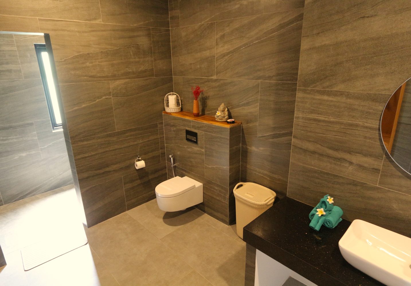 bathroom ensuite